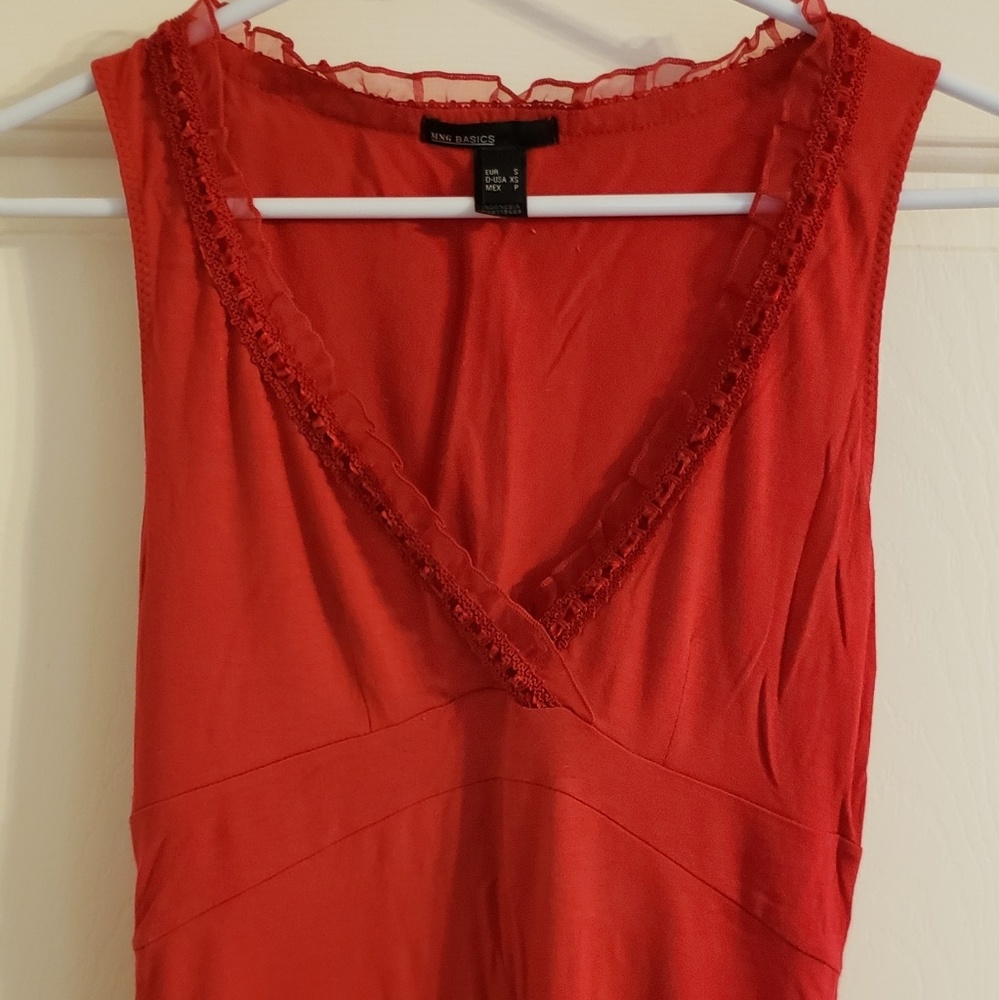 MNG Basics tank top